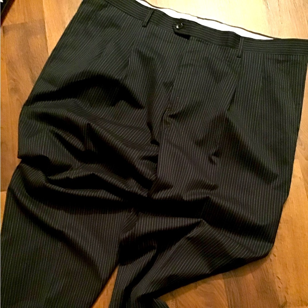 Men’s 247 Inc Pinstriped Slack